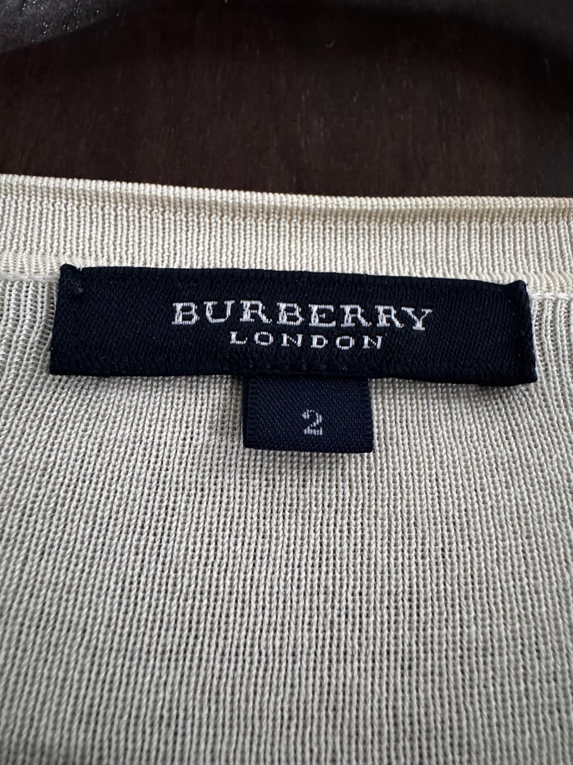 버버리 실크 가디건 상품이미지5