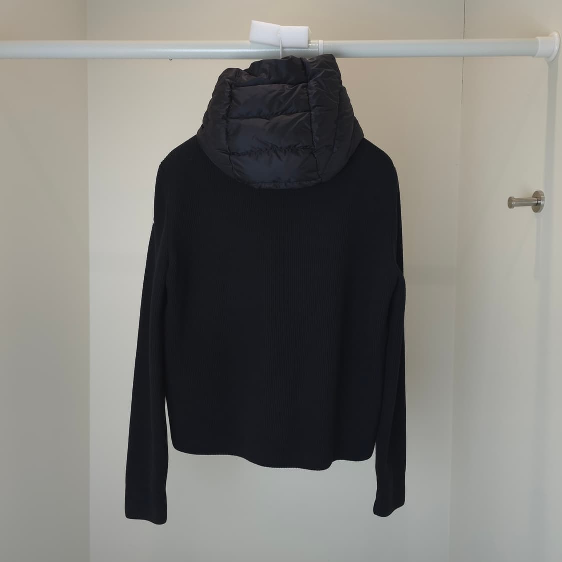 [중고/정품] 몽클레어 트리콧 니트 패딩 상품이미지2