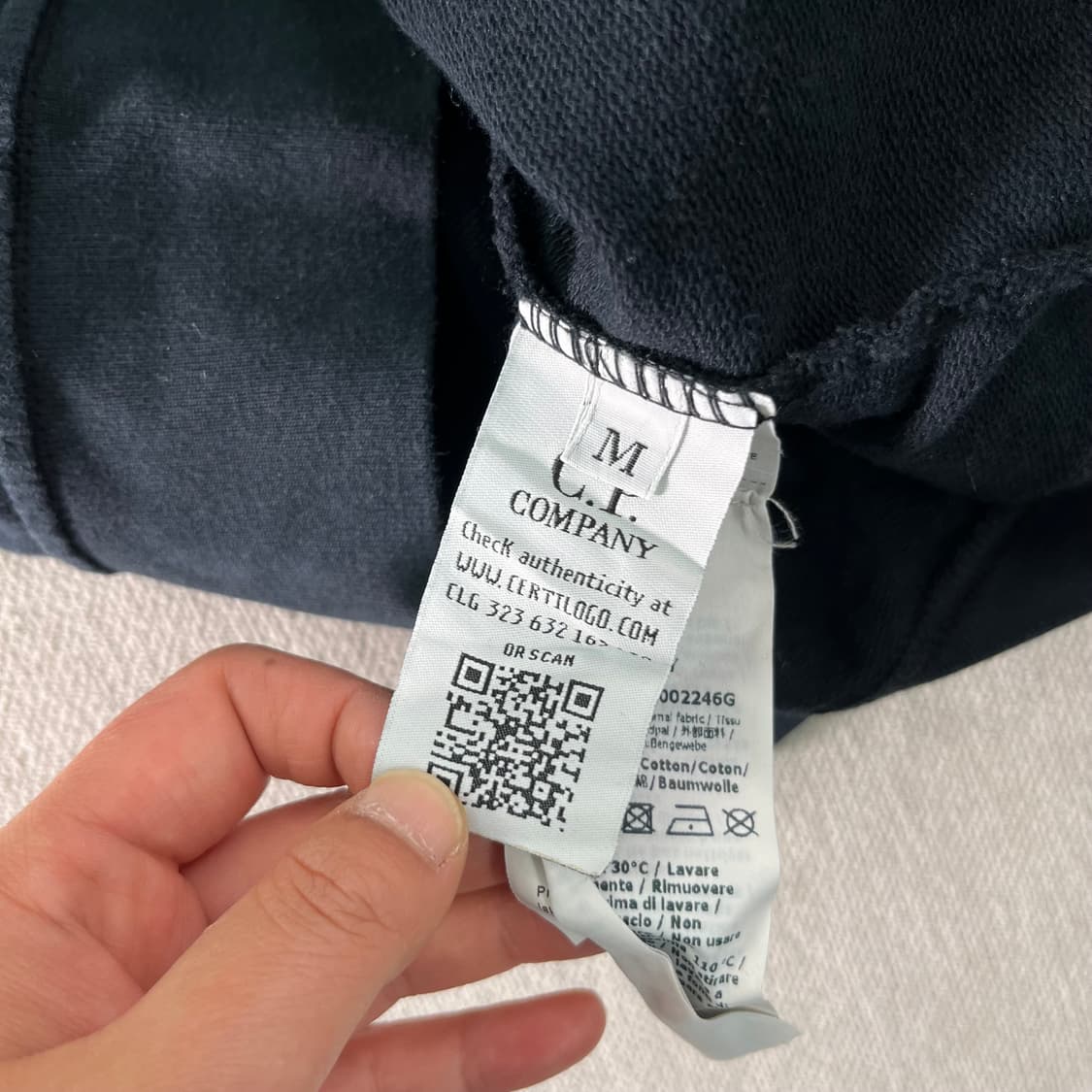 100 CP컴퍼니 11주년 렌즈와펜 블랙 롱슬리브 티셔츠 상품이미지4