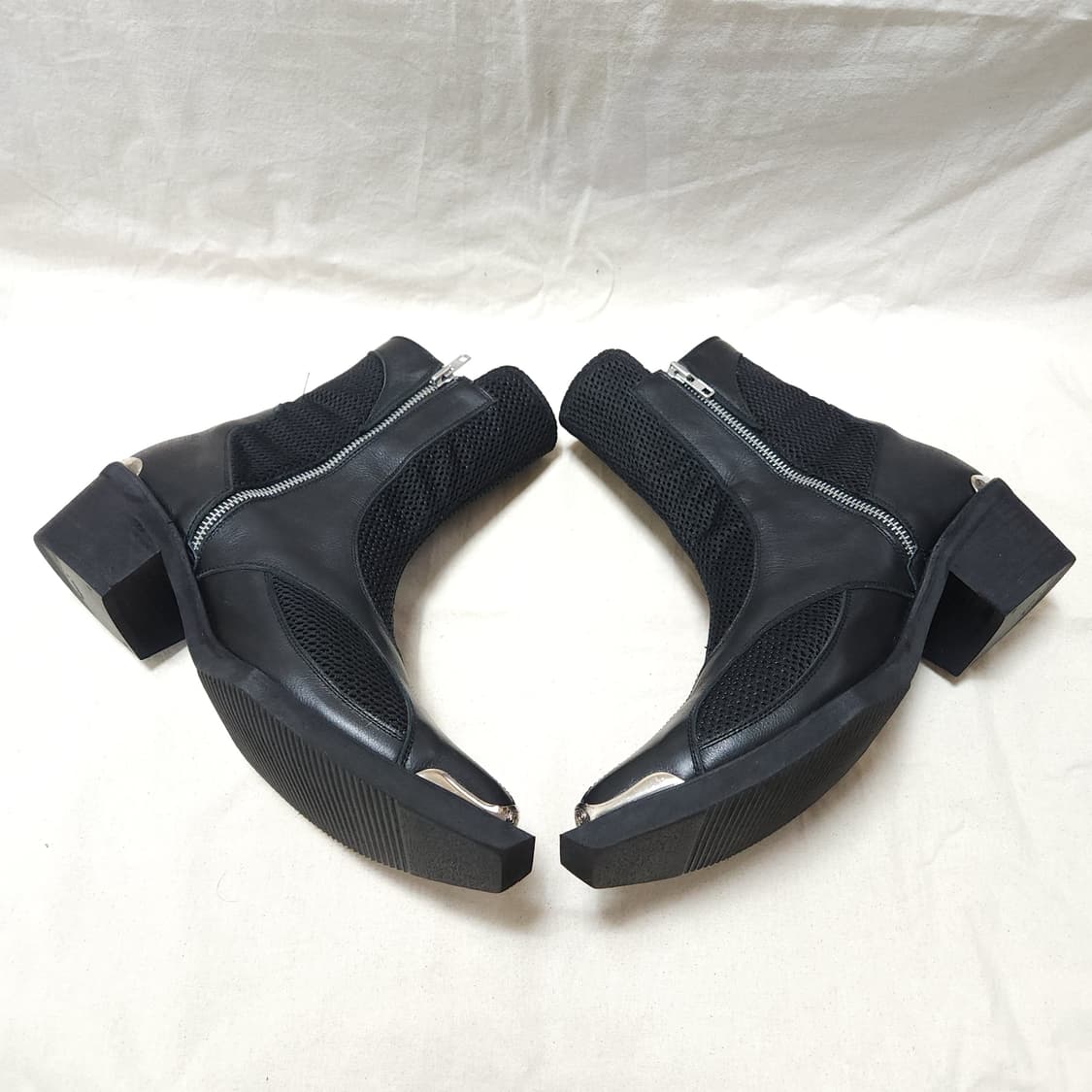 [280] 쏜가먼츠포인티드 스틸 토 메쉬 스컬처 부츠 상품이미지4