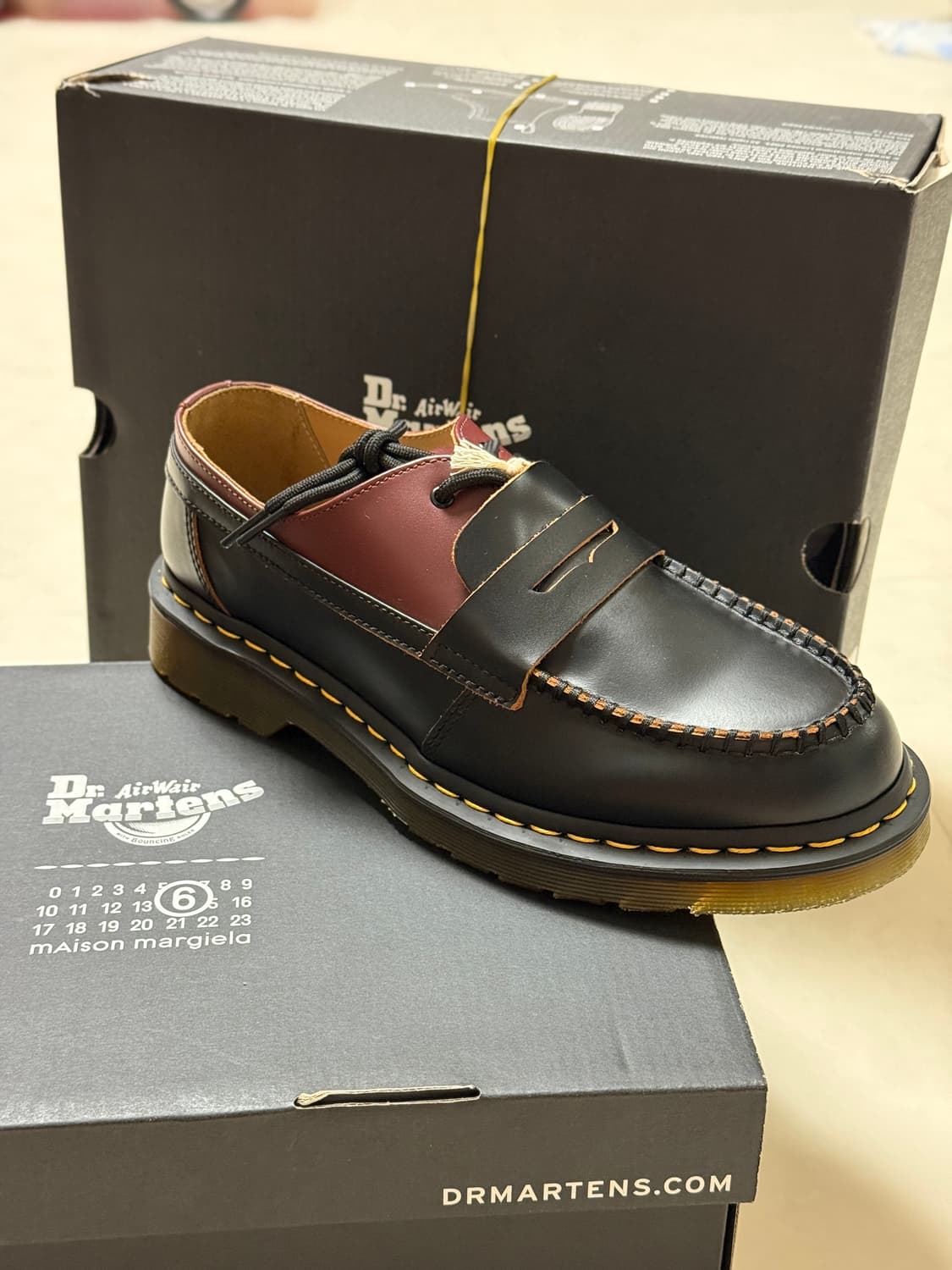 마르지엘라 닥터마틴 1461 펜톤 블랙 상품이미지1