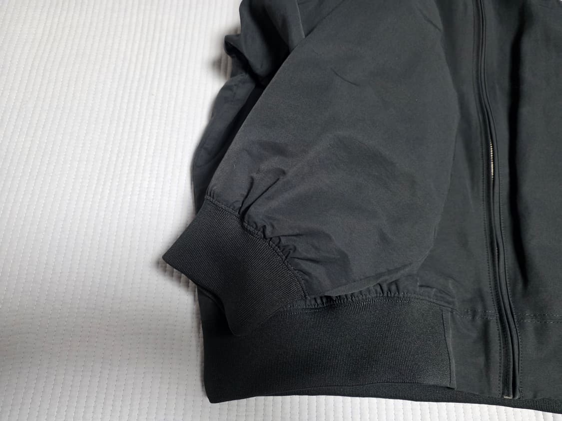 [L] 팔라스 x 스텔라 아르투아 매치 자켓 블랙 상품이미지6