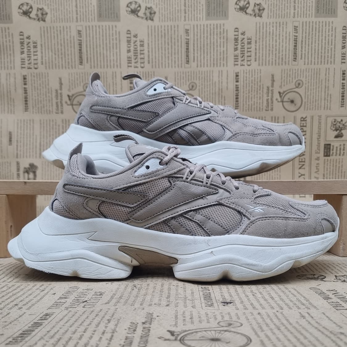 리복 로얄 브릿지 운동화 250 상품이미지1