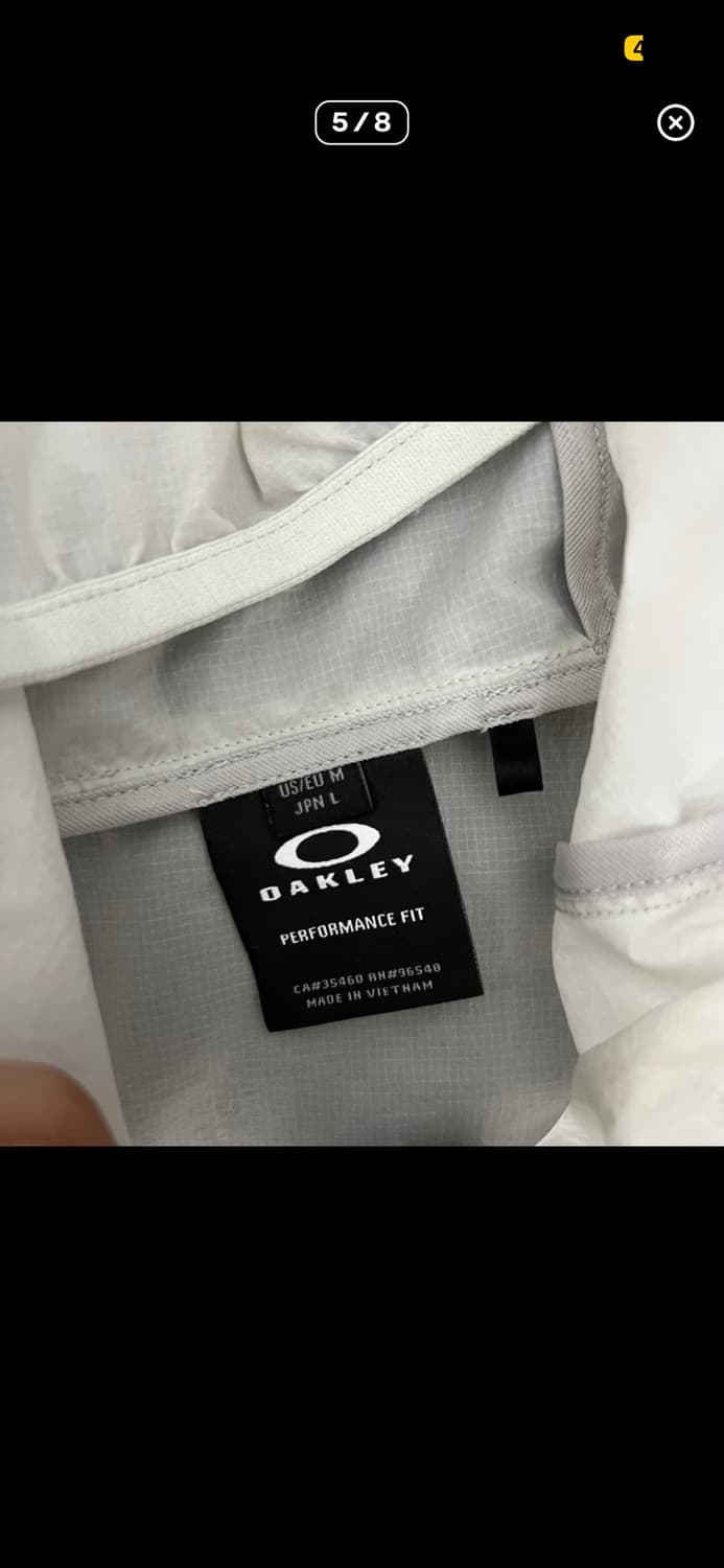 오클리 투웨이 경량 바람막이 상품이미지3