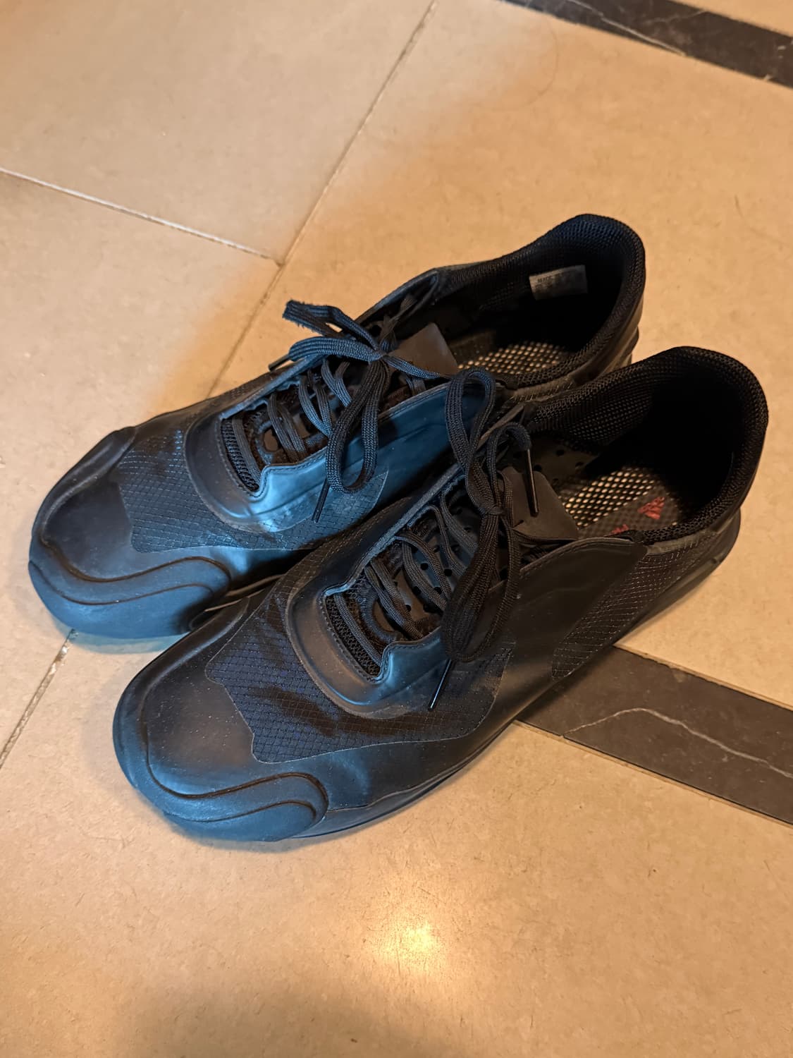 프라다 아디다스 루나로사 상품이미지1