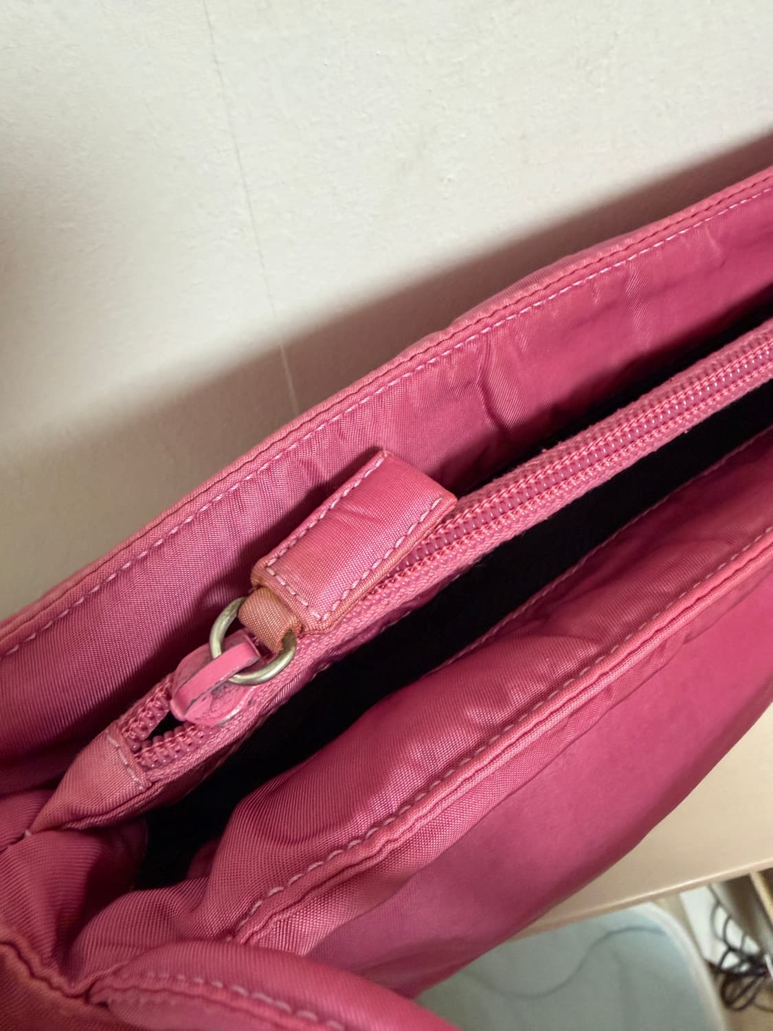 프라다 핑크 나일론 백(정품감정서 포함) 상품이미지3