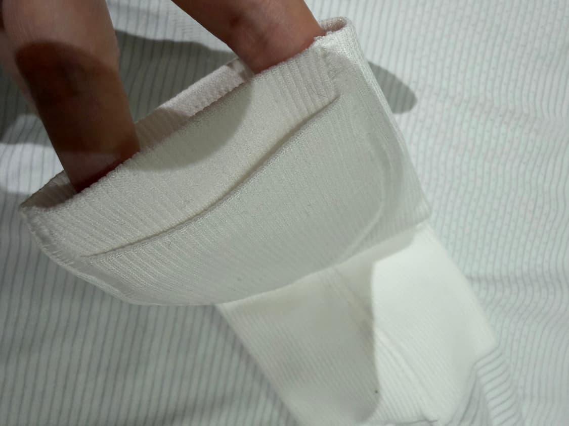 룰루레몬 스위프틀리 상의 긴팔 미착용 상품이미지3