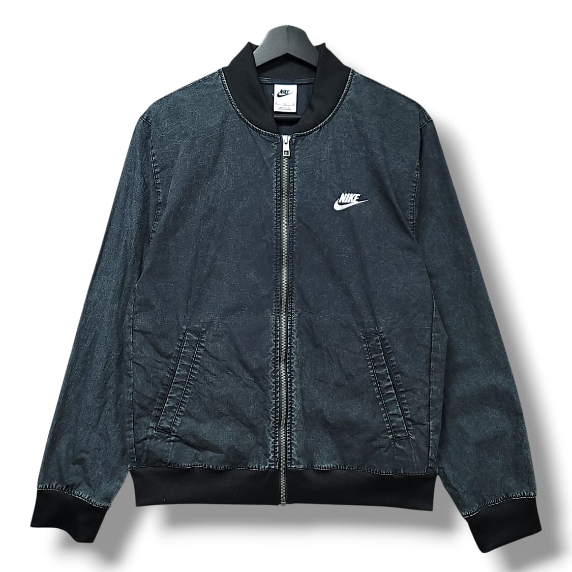 [M] 나이키 클럽 블랙 언더라인드 우븐 봄버 자켓 상품이미지1