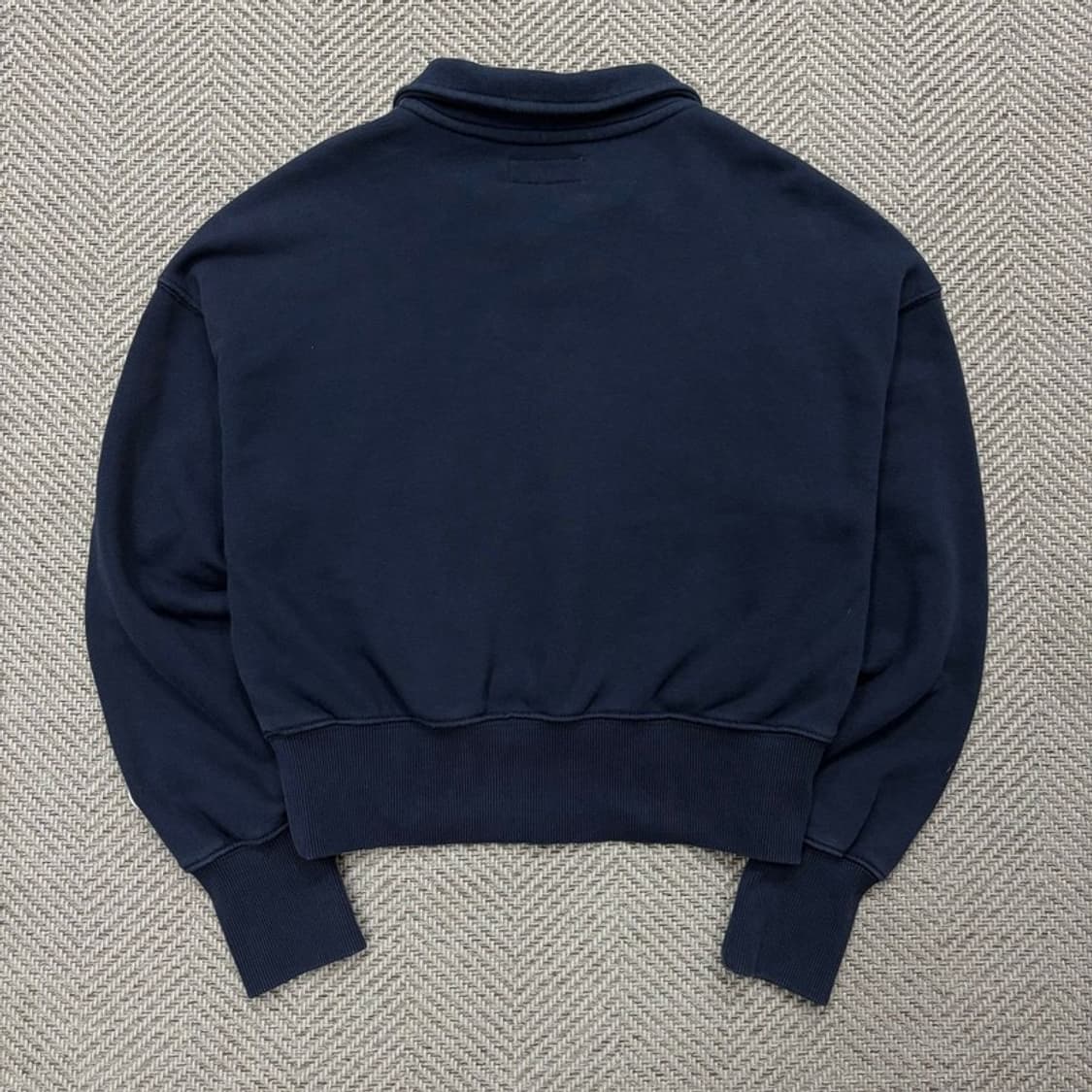 키르시 체리 자수 크롭 카라 맨투맨 v2112 상품이미지2