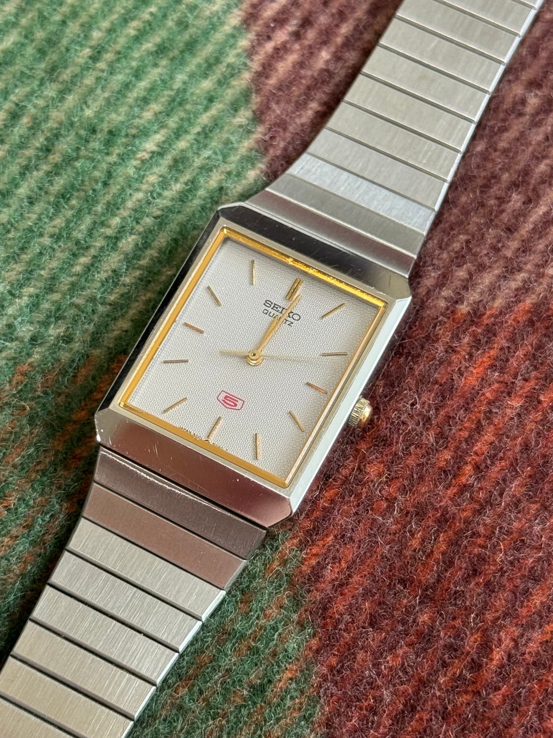 70s Seiko 5 tank quartz rare 상품이미지2