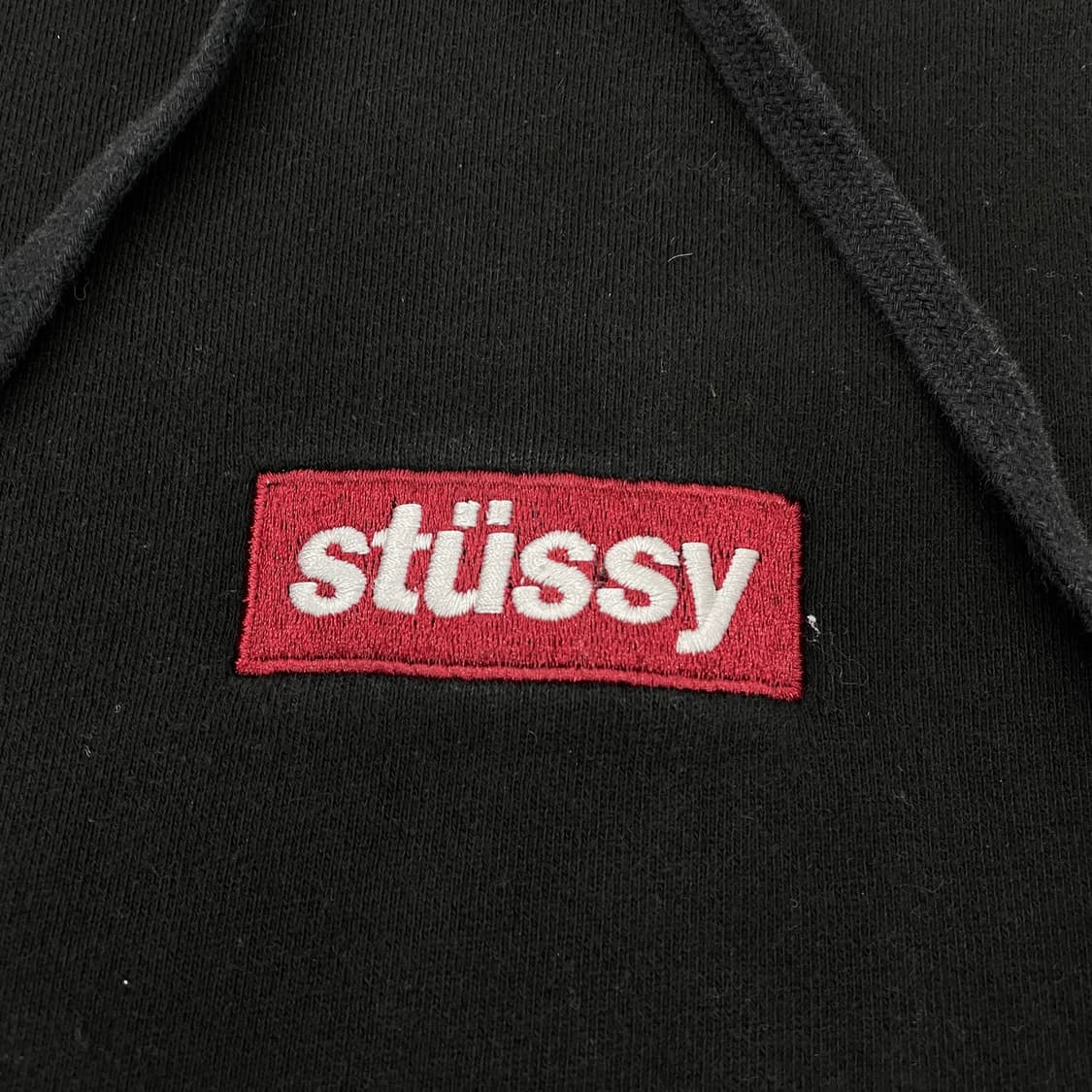 스투시 박스로고 후드티 상품이미지2