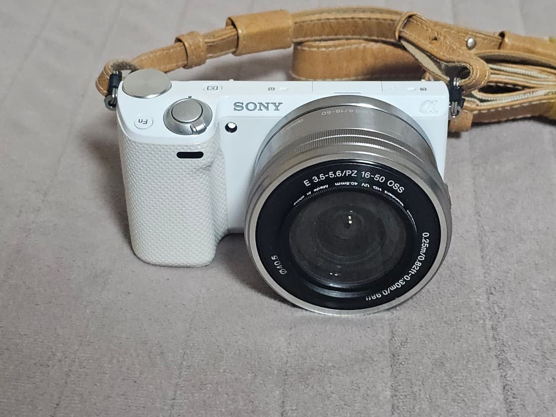 소니 NEX-5T 미러리스 카메라 상품이미지3