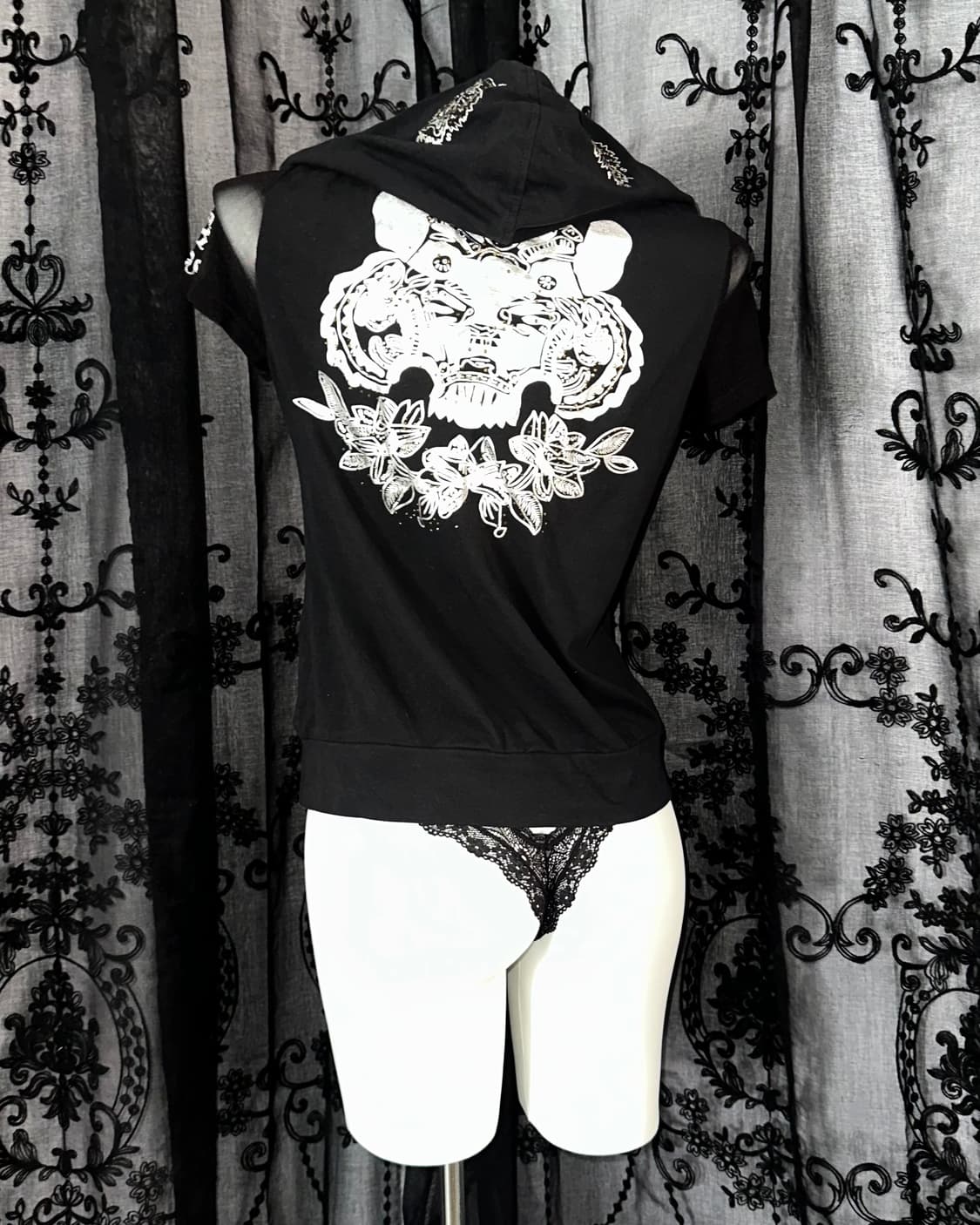 tiger black zip-up hoodie 상품이미지3