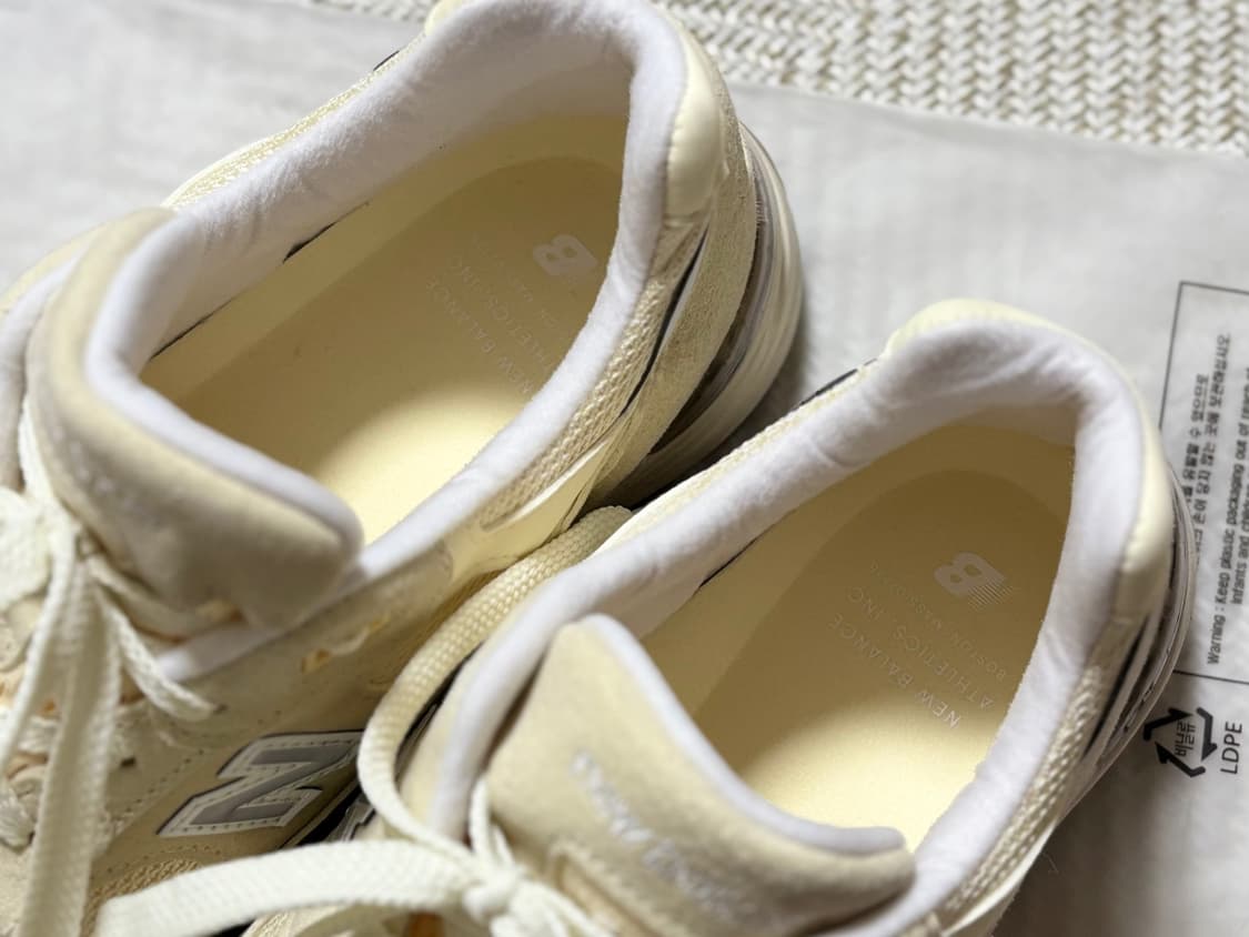 뉴발란스 992 메이드 인 USA 칼슘 로우 캐슈 상품이미지4