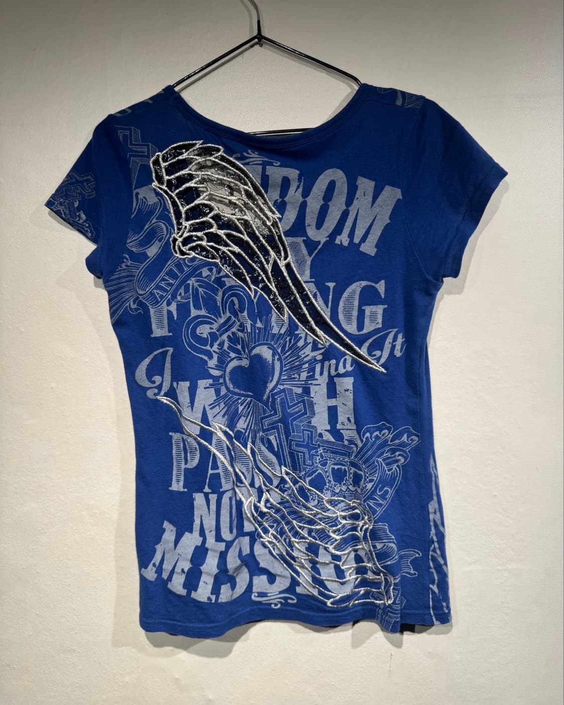 Glitz Blue lace wing t-shirts 상품이미지2
