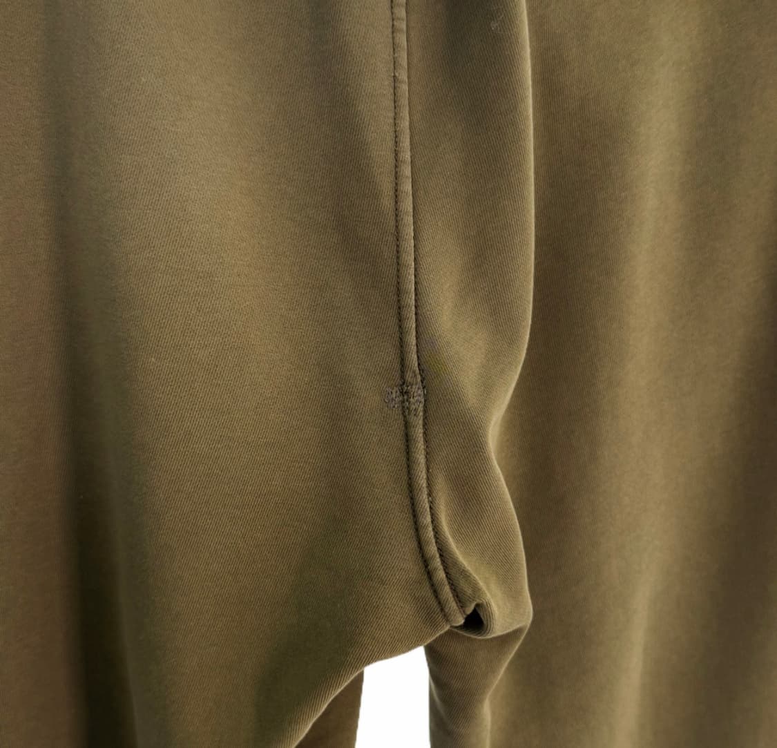 [M] 스톤아일랜드 남성 와펜 패치 카고 트레이닝 스웨트 팬츠 카키 상품이미지8