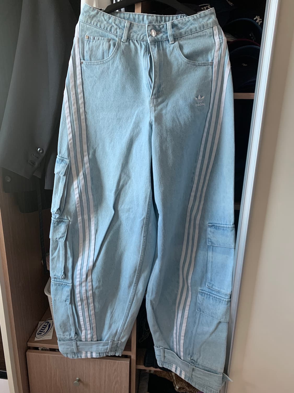 아디다스 아딜레늄 카고데님 팬츠 청바지 상품이미지1