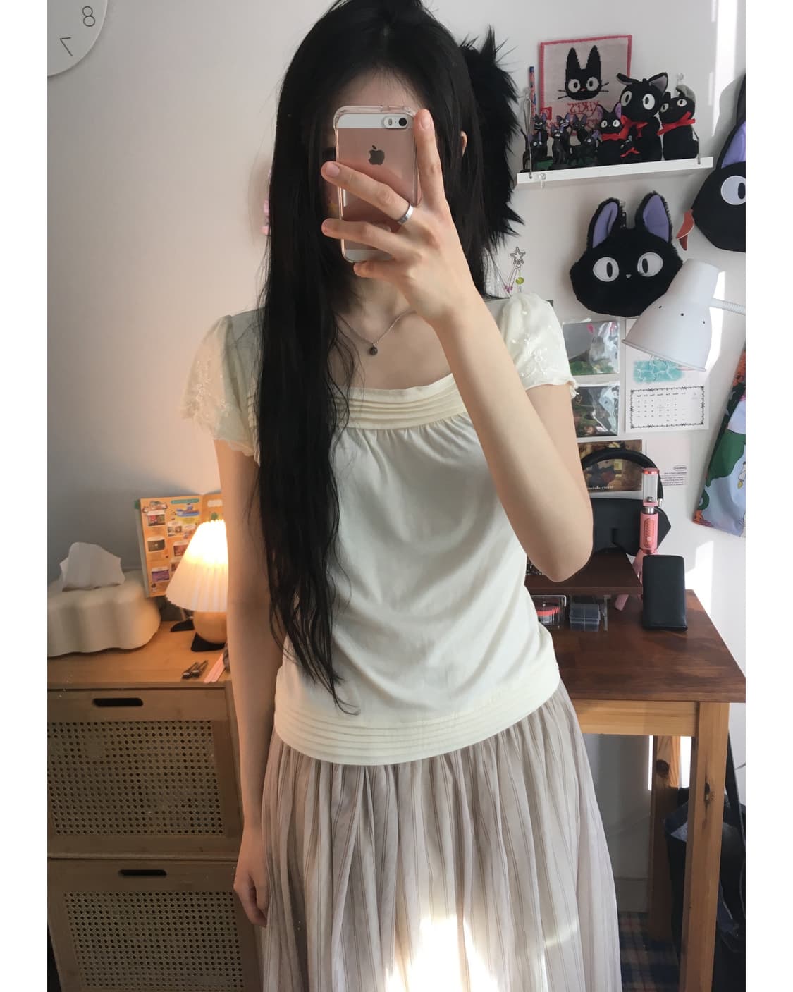 vintage pin-tuck sleeve top ivory 상품이미지1