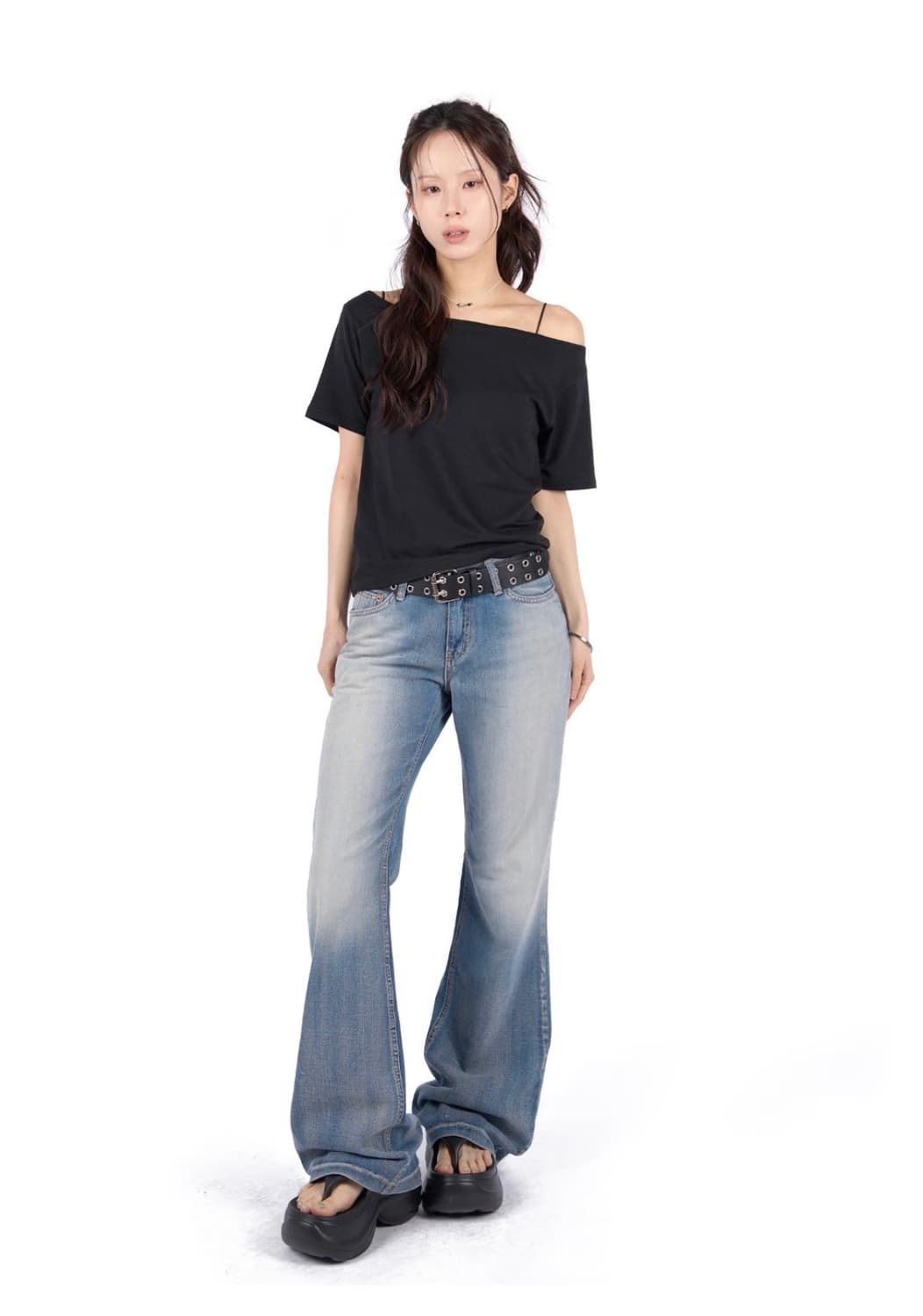 릿킴 POINT WASHED FLARE JEANS 상품이미지1