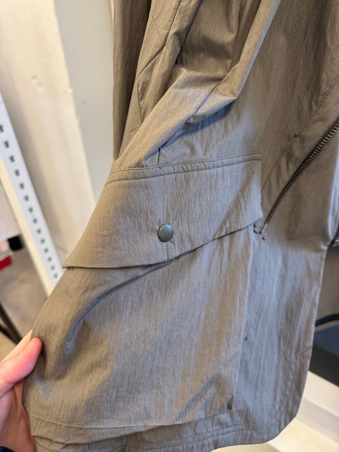 팀 반 스틴베르겐 멀티 집업 드레이프 유틸리티 자켓 상품이미지8