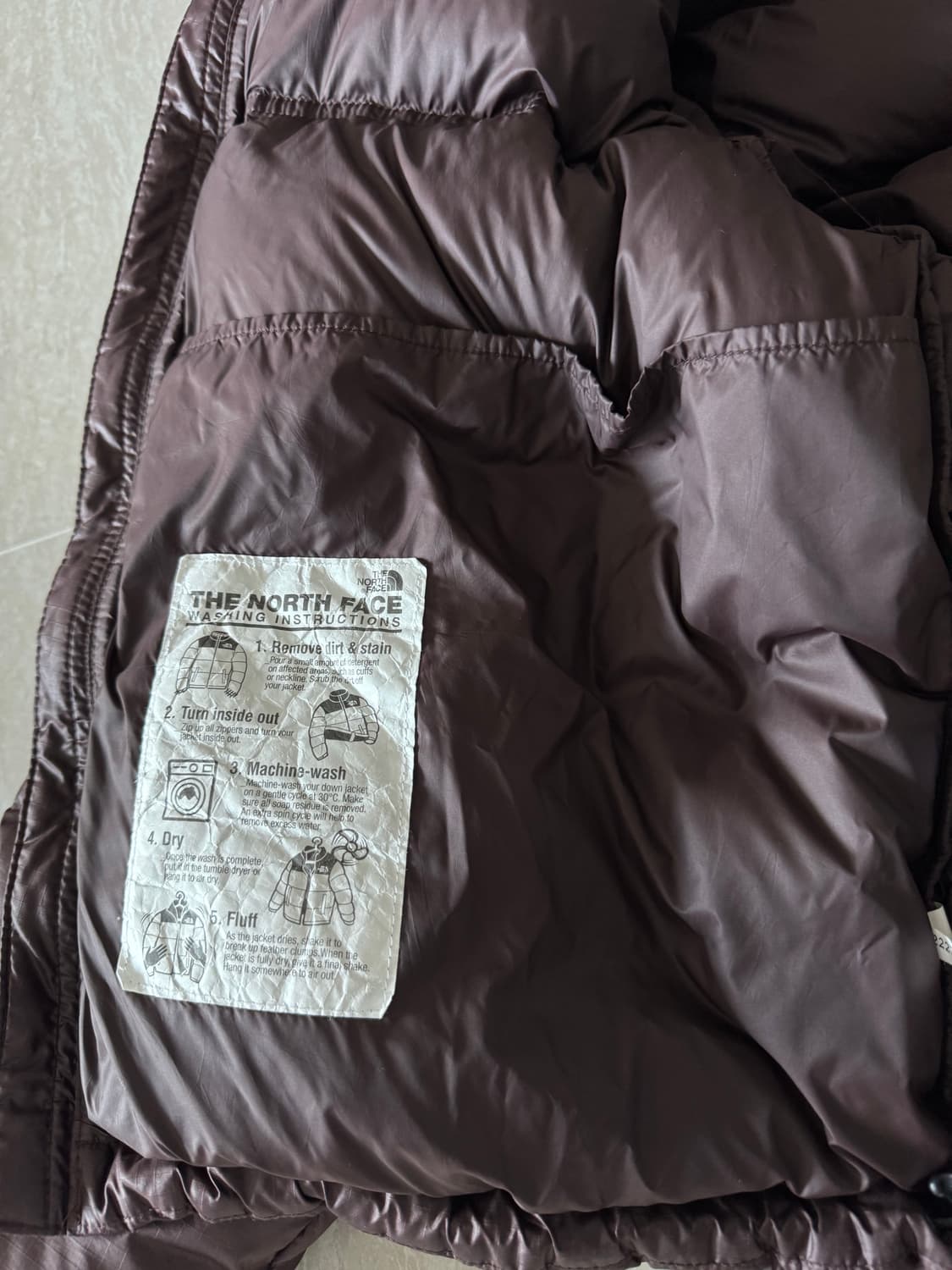 더 노스 페이스 화이트 라벨 노벨티 눕시 다운 재킷 코코아 브라운 (W) 상품이미지3