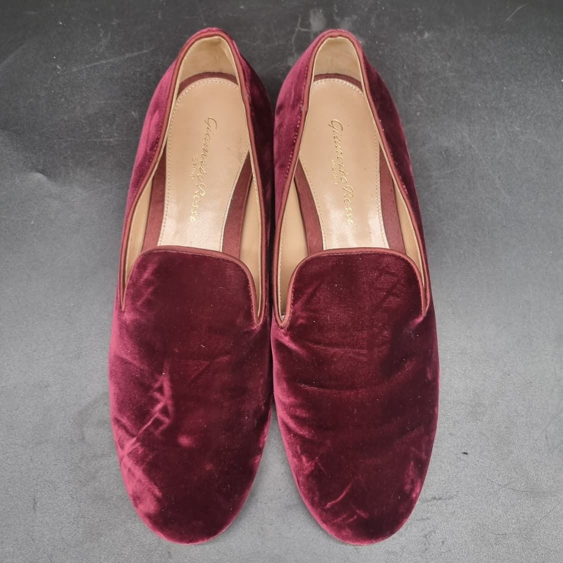 지안비토로시 벨벳 여성로퍼225 상품이미지2