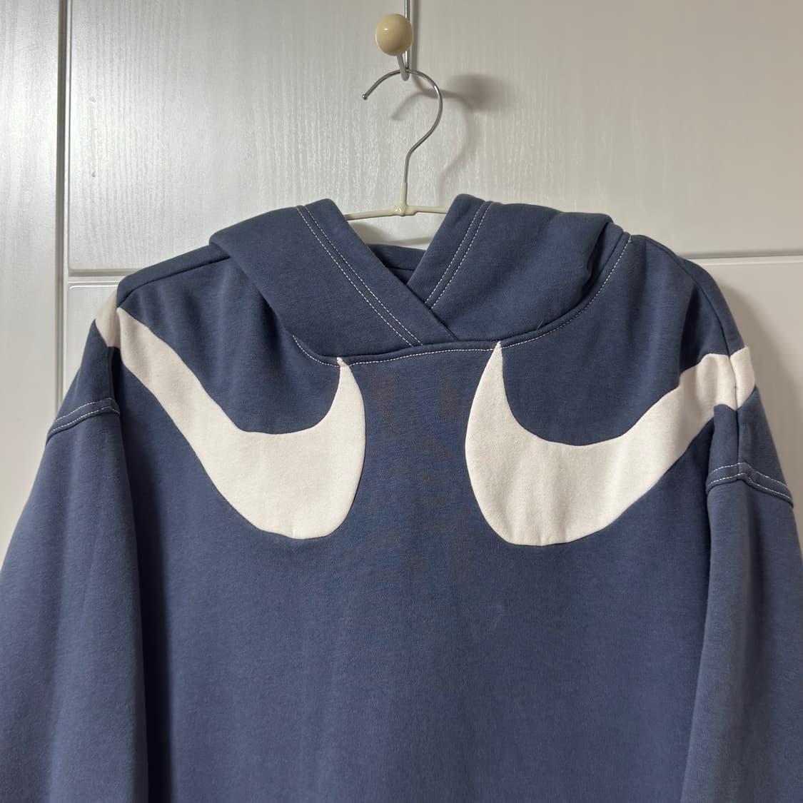 나이키 스우시 기모 후드티 상품이미지3