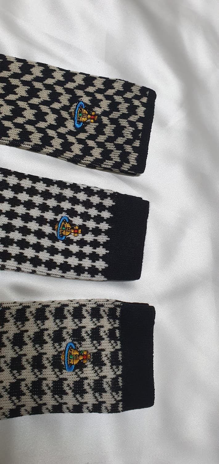 블랙 화이트 체크 제비체크 비비안웨스트우드 양말  상품이미지10