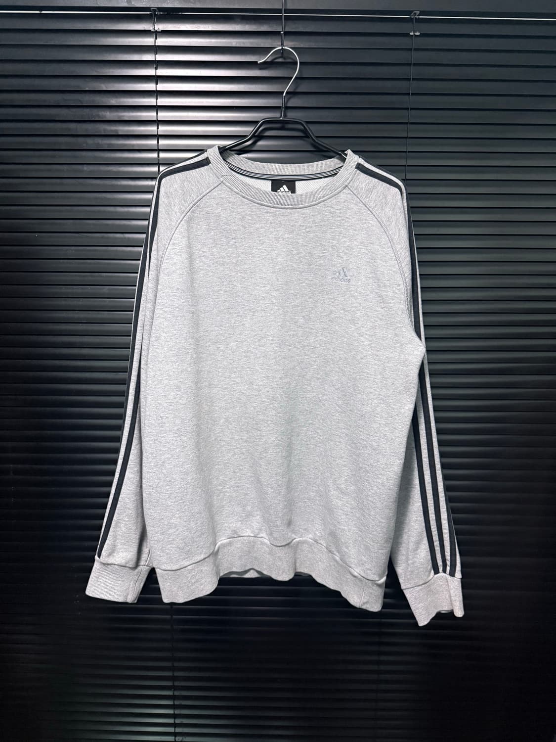 아디다스 에센셜 그레이 회색 블랙 스웻 셔츠 맨투맨 삼선 110 2XL 상품이미지2