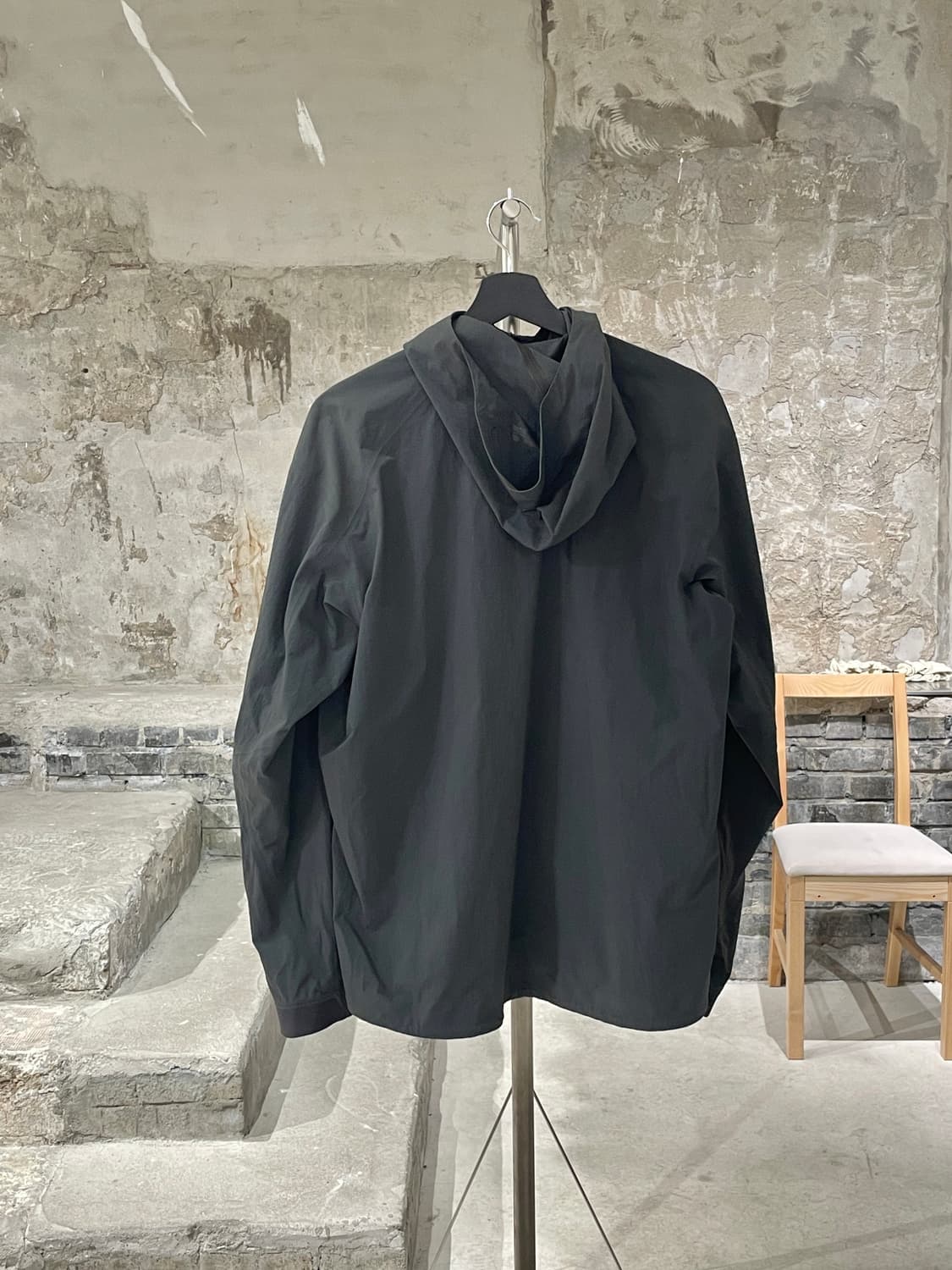 아크테릭스 베일런스 그레이 나일론 윈드 브레이커 상품이미지6