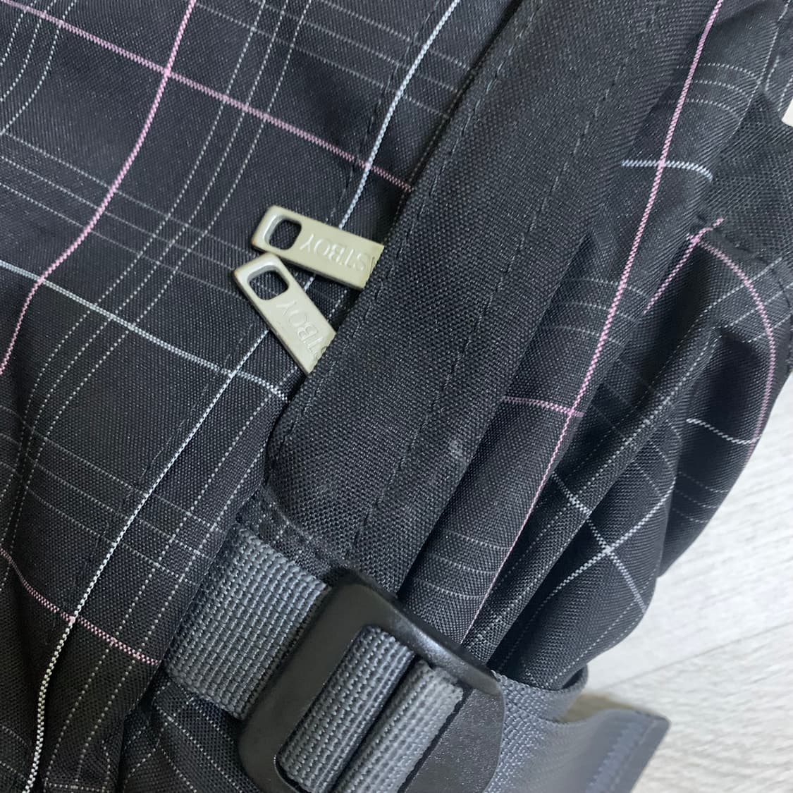 이스트보이 핑크 체크 백팩 상품이미지3