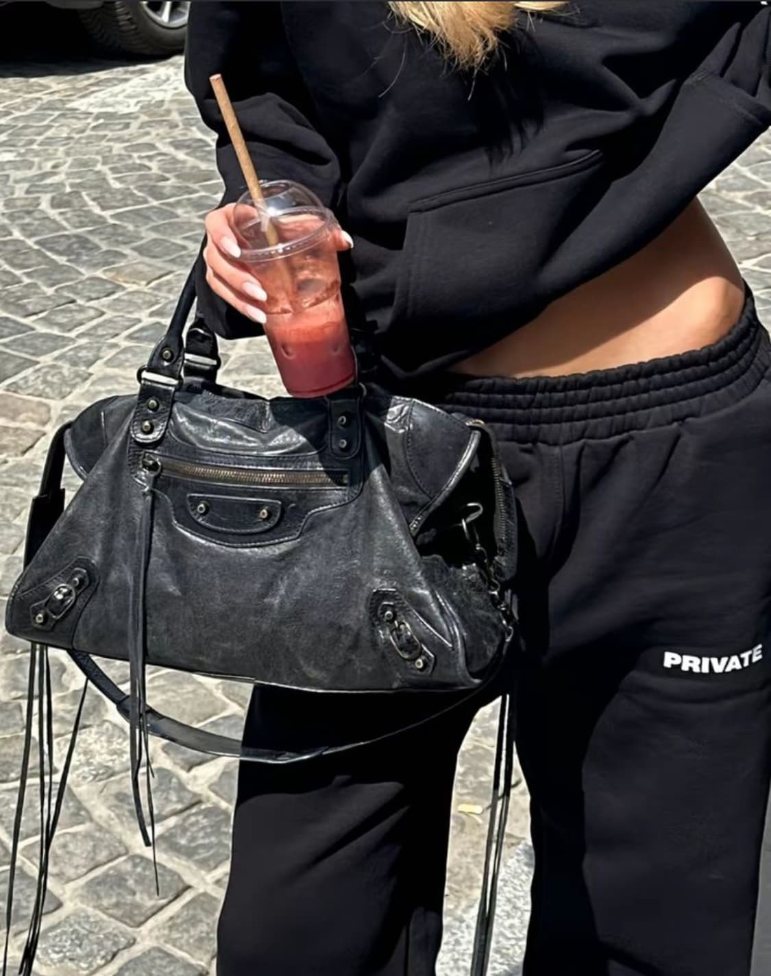 [A 정품] 발렌시아가 시티 모터백 미디움 블랙 상품이미지9