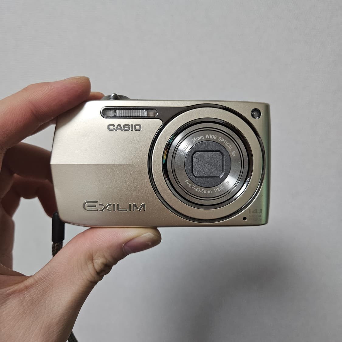 (아일릿 모카 디카) 카시오 엑슬림 EX-Z2300 골드 상품이미지1