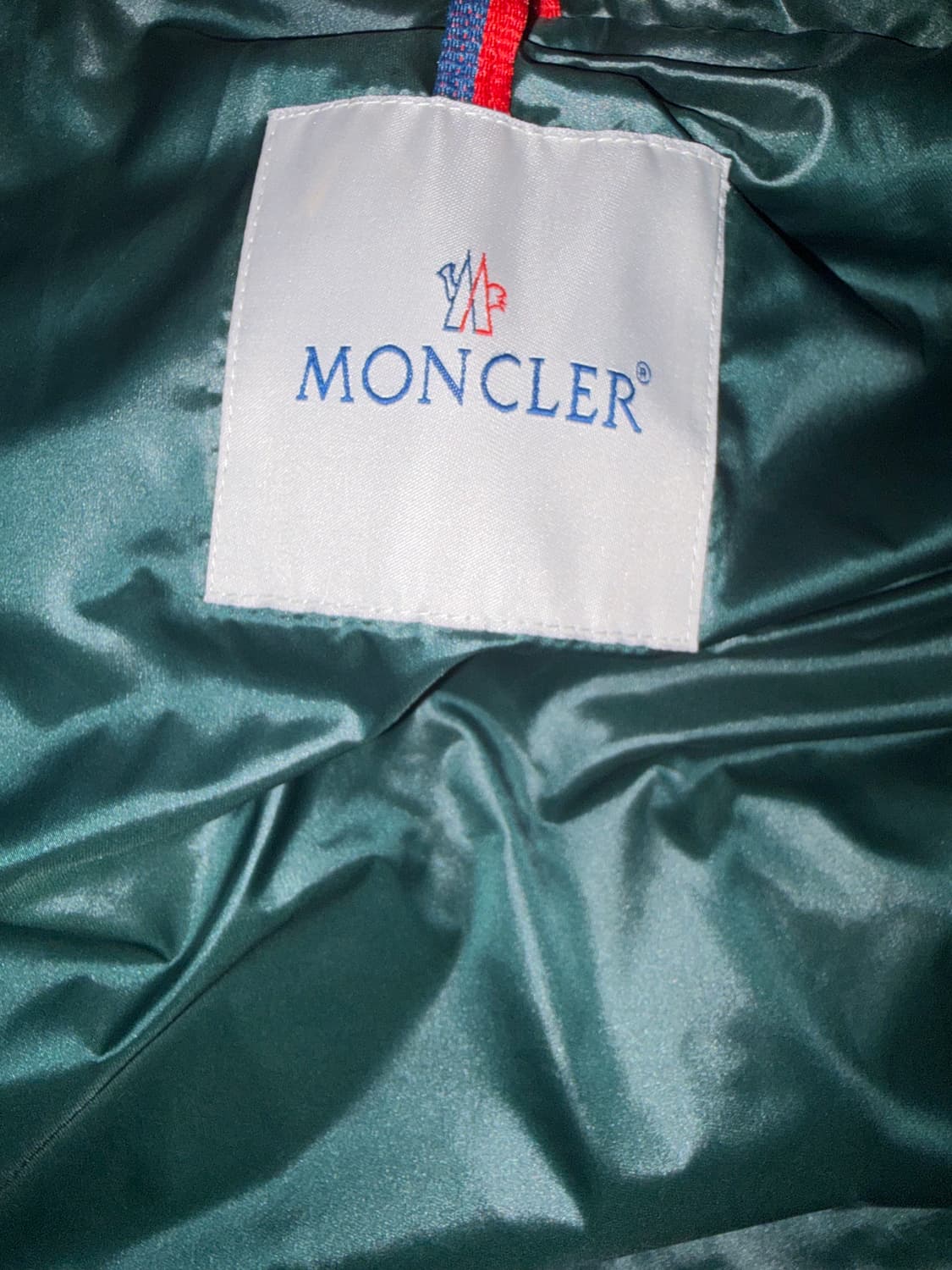 몽클레어 에크랭 베스트 조끼 패딩 상품이미지4