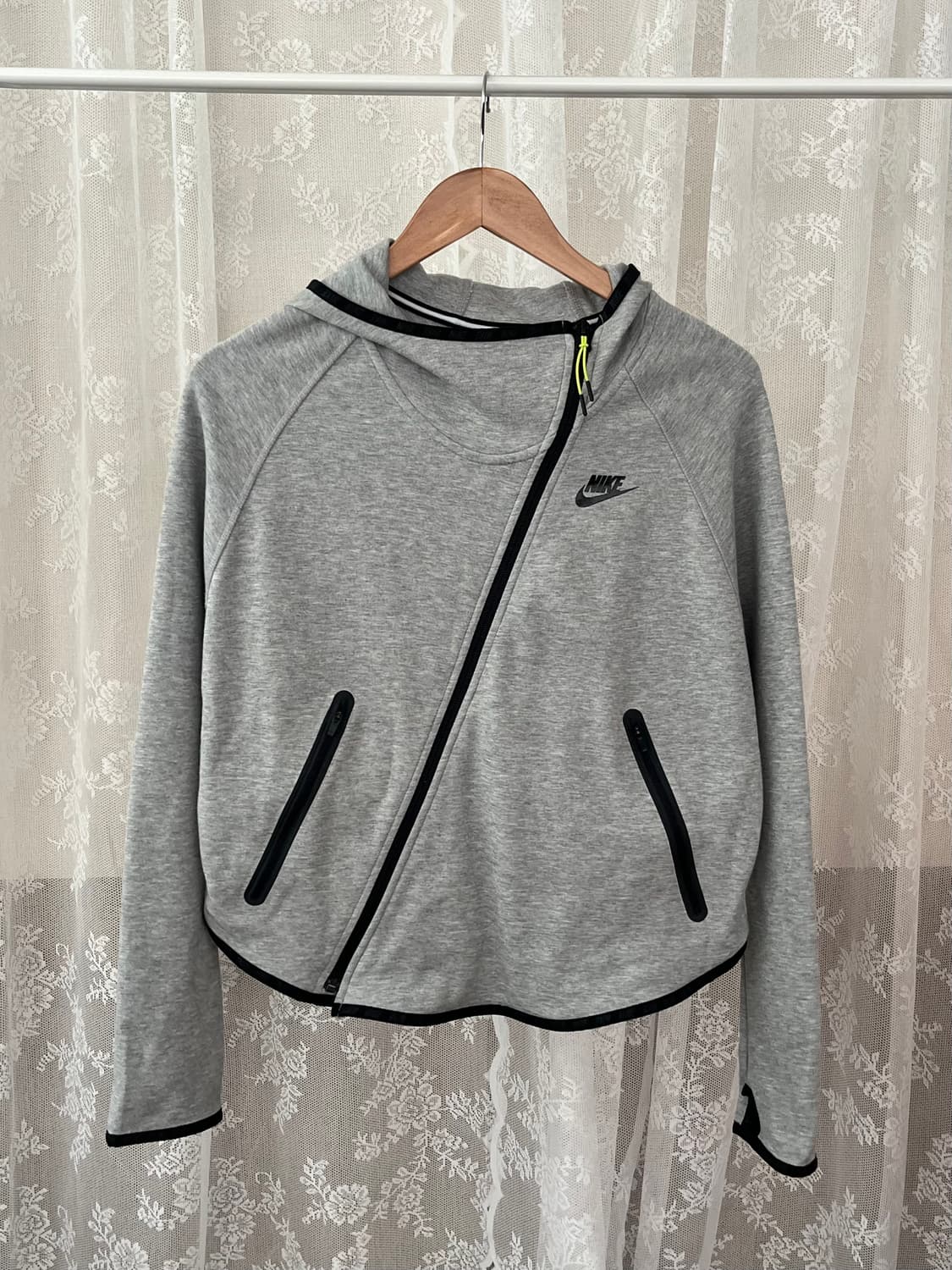 L) 나이키 우먼 테크 플리스 후드 집업 그레이 상품이미지1