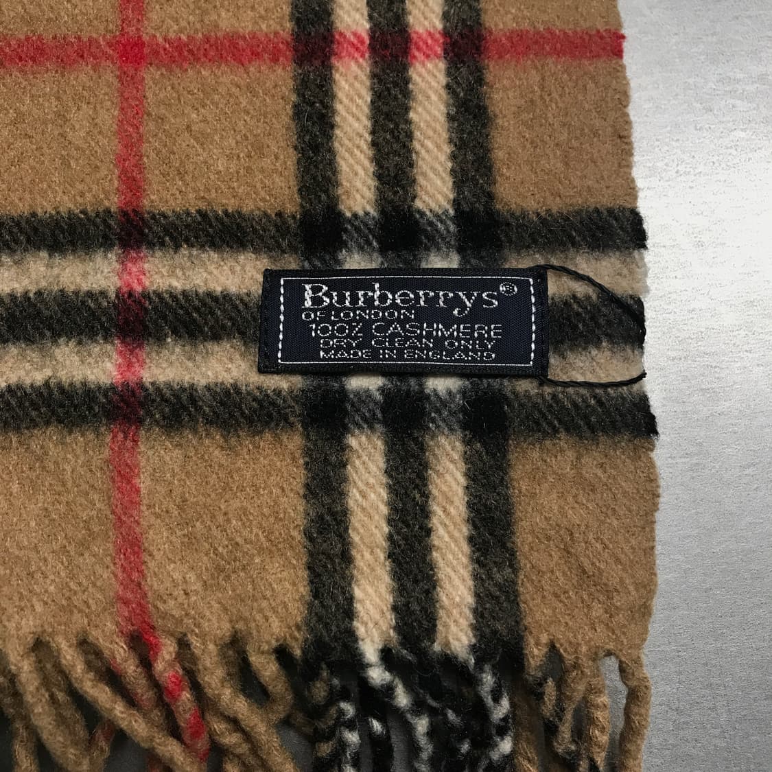 버버리 정품 캐시미어 머플러 베이지 상품이미지4