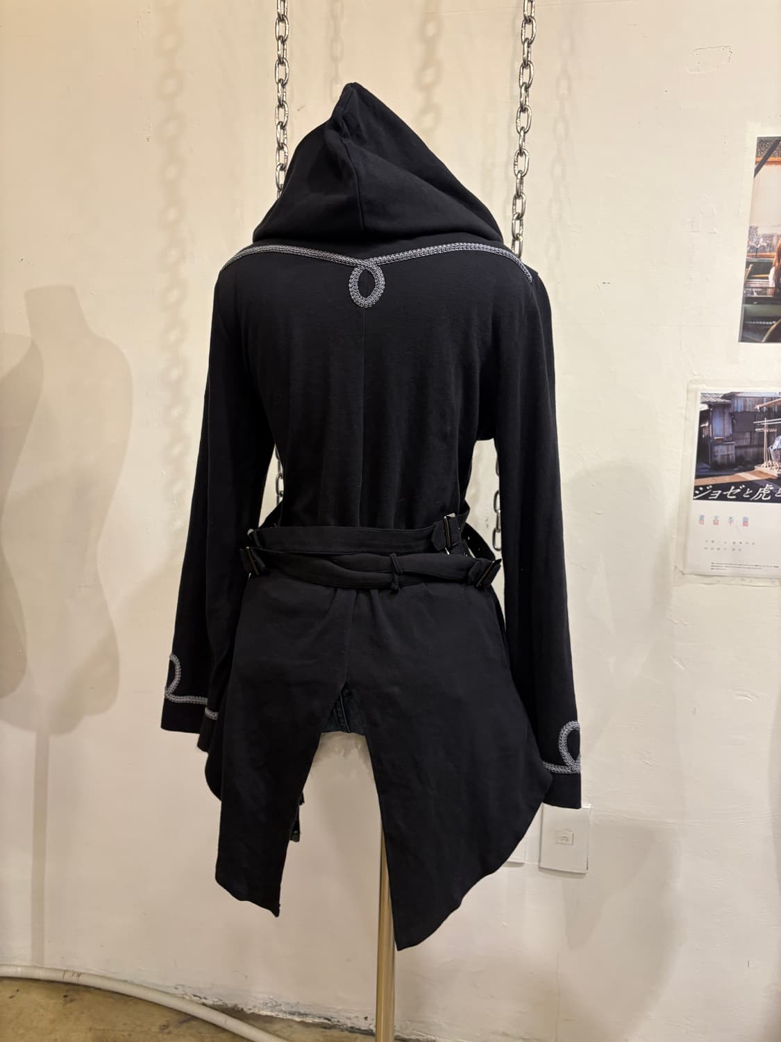 putumayo 푸투마요 플라워 프린팅 스티치 버클 블랙 후드집업 펑크 상품이미지9