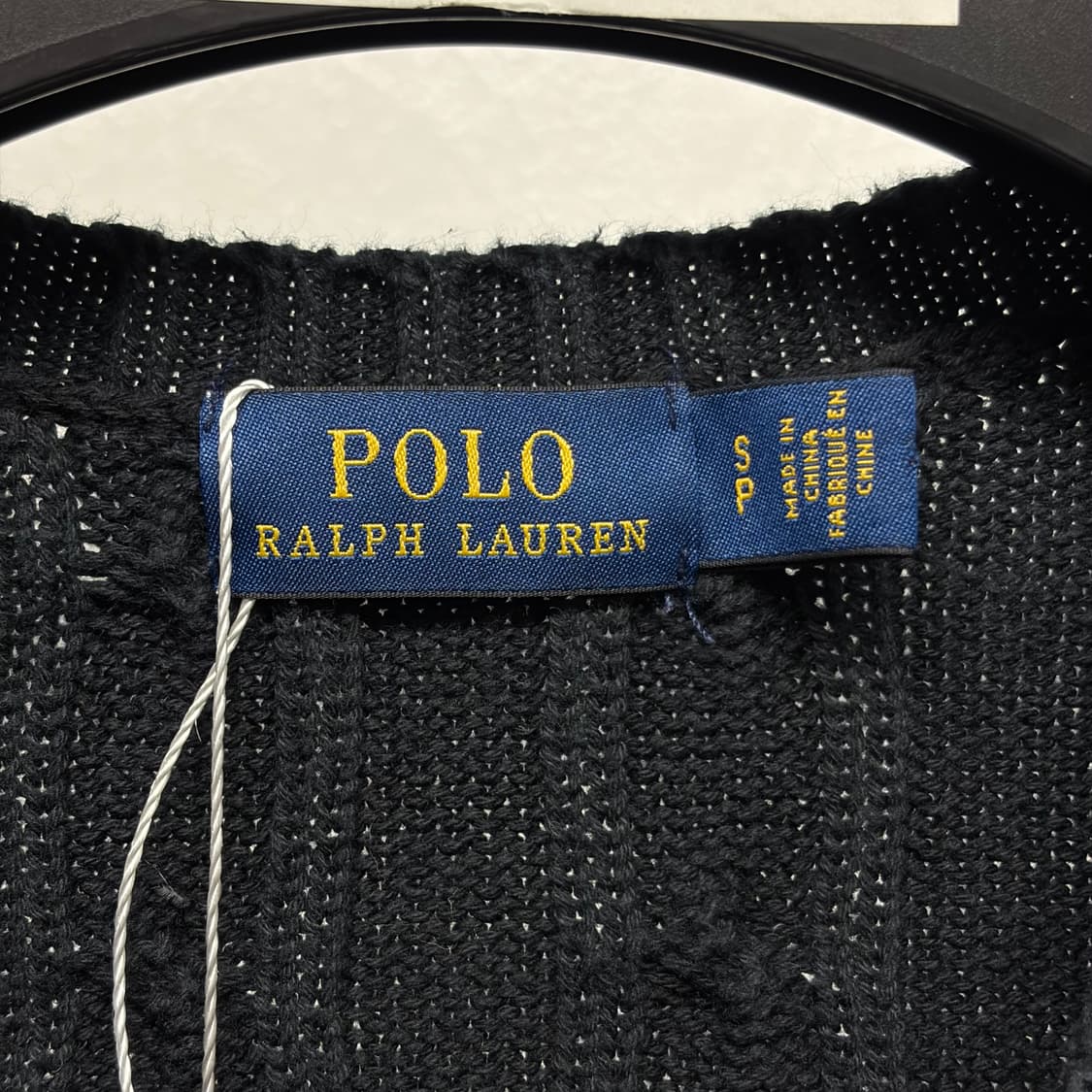 폴로 케이블 브이넥 니트 상품이미지4