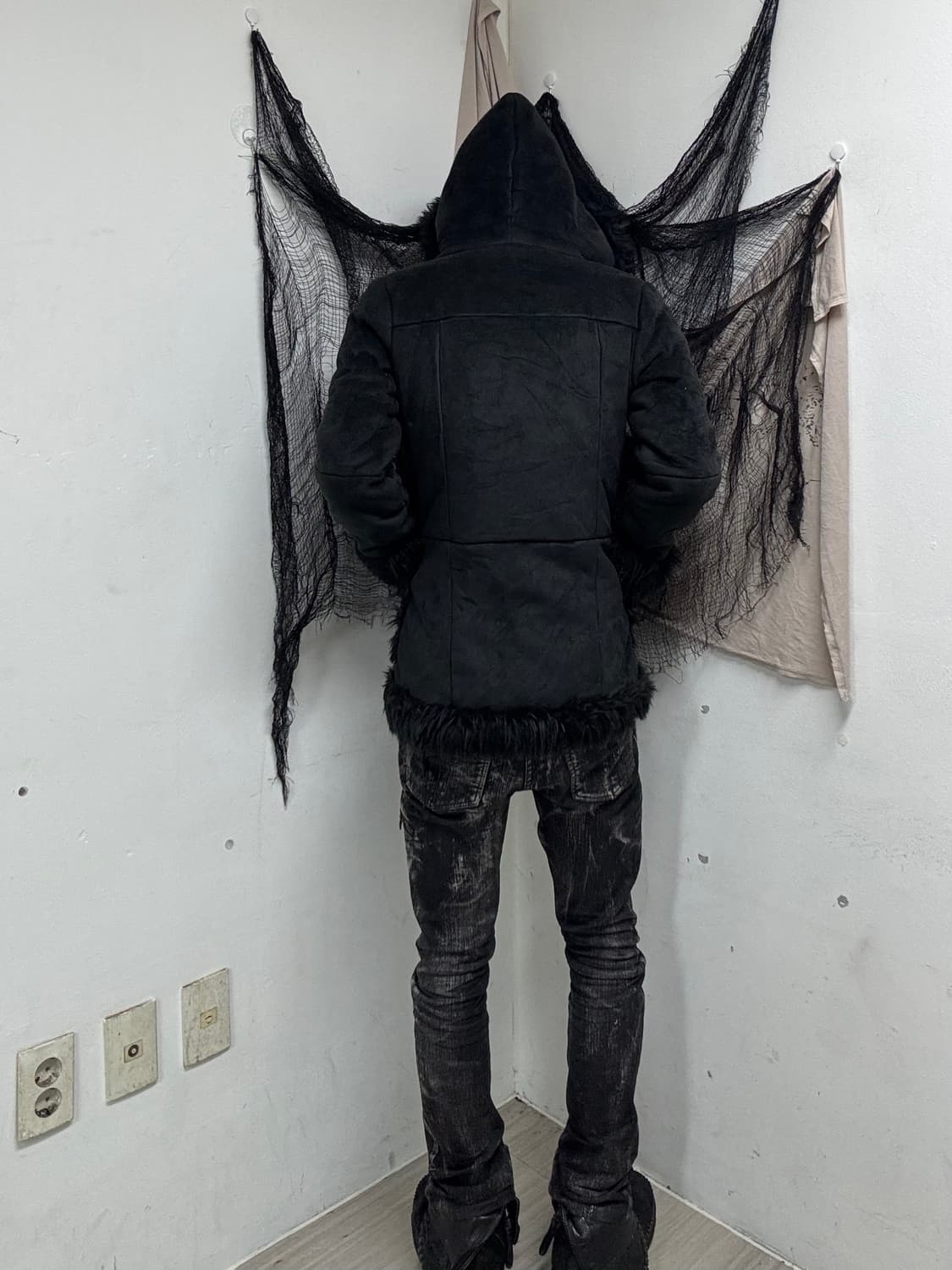 [EGOIST JAPAN] VKEI mood Black Fur Hoodi 상품이미지5