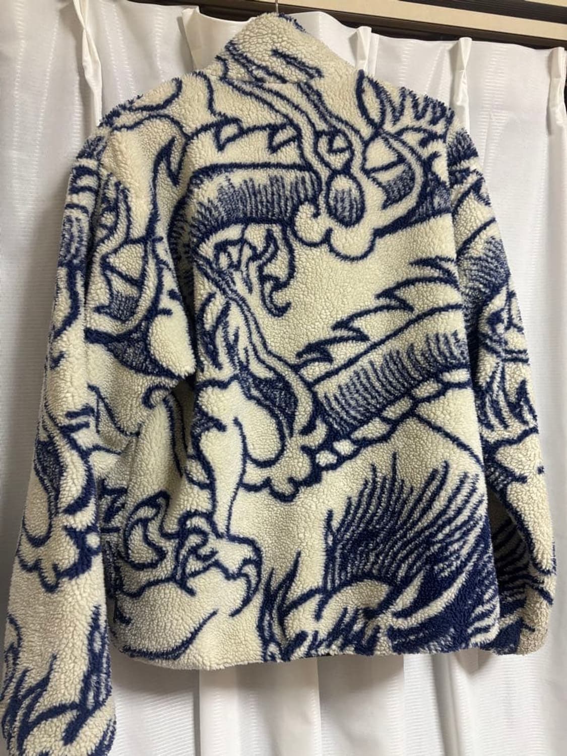 스투시 드래곤 리버시블 쉐르파 자켓 내츄럴 상품이미지3