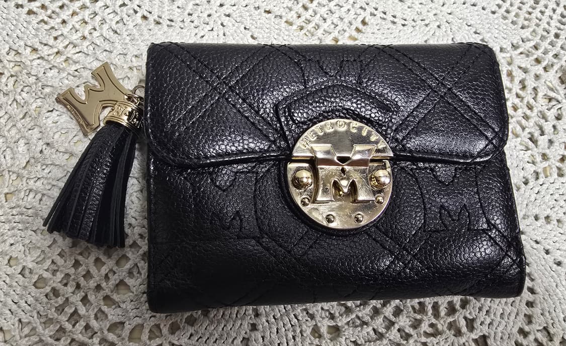 메트로시티 퀼팅 반지갑 상품이미지1