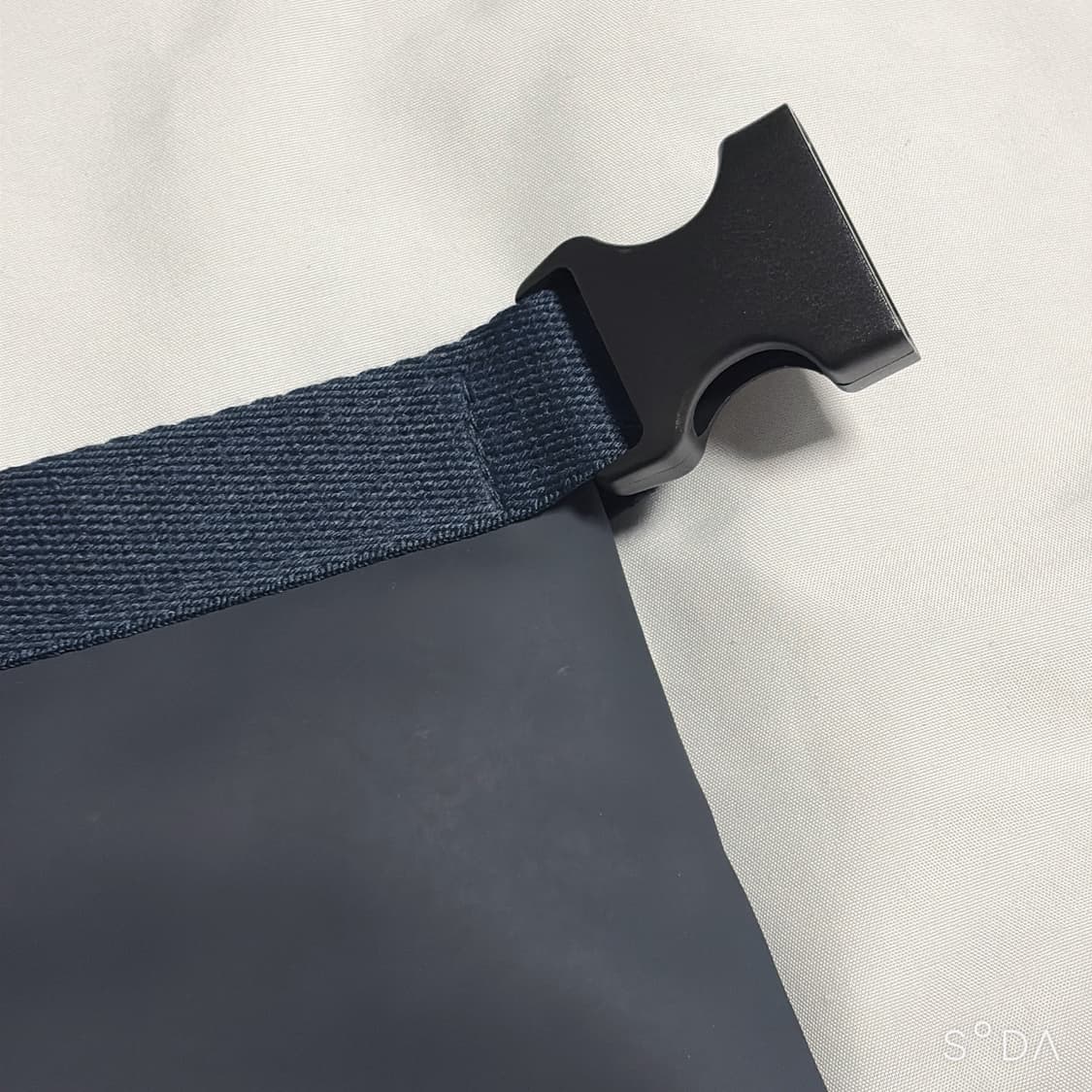 프라다 뷰티 루나 로사 오션 드라이백 슬링백 상품이미지4