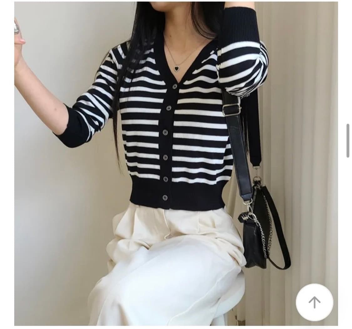 스트라이프 브이넥 가디건 상품이미지1