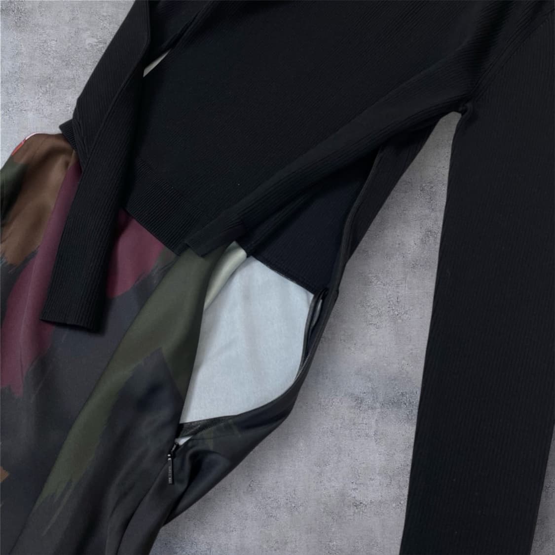 테드베이커 Ted Baker 블랙 골지탑 아트프린트 롱 원피스 0 상품이미지4