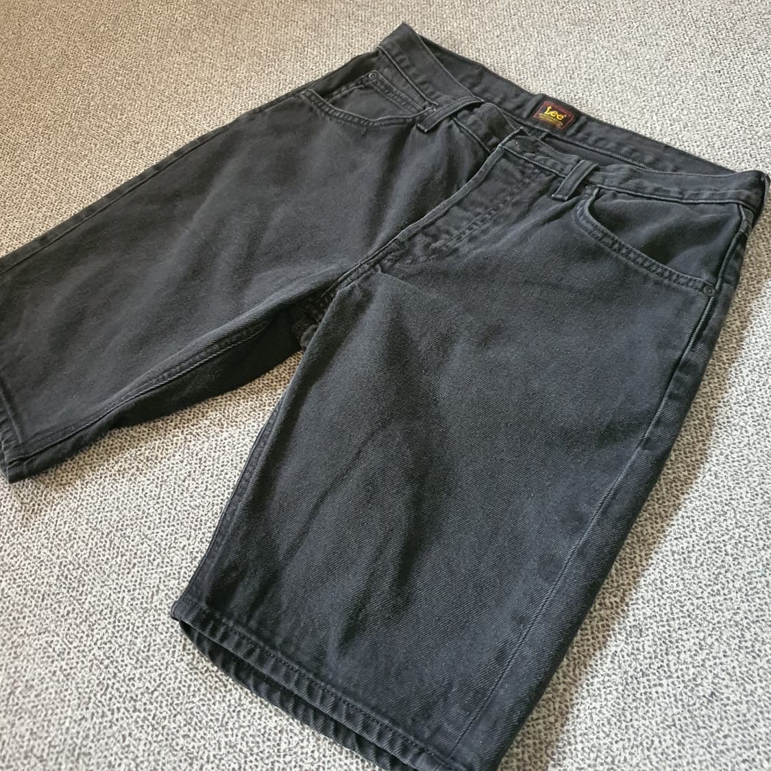Lee 블랙 데님 숏 팬츠 상품이미지3