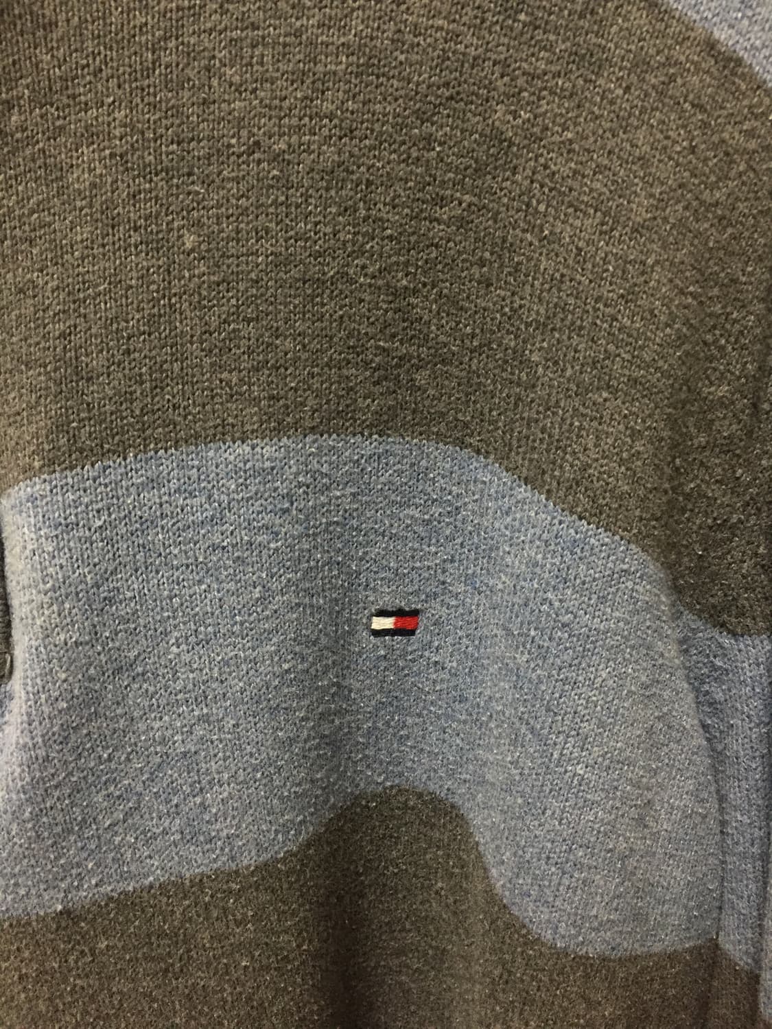 타미힐피거 빈티지 니트 반집업 상품이미지3