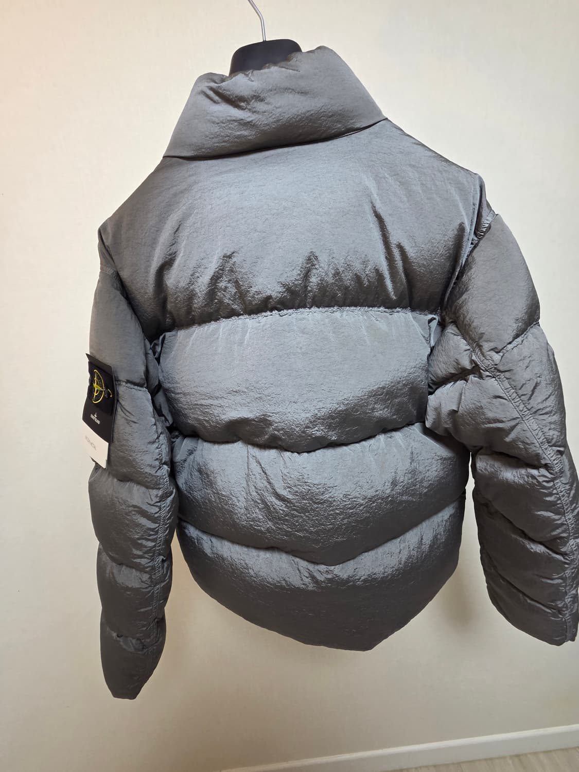 25FW 스톤아일랜드 나일론메탈 패딩 익스클루시브 상품이미지3