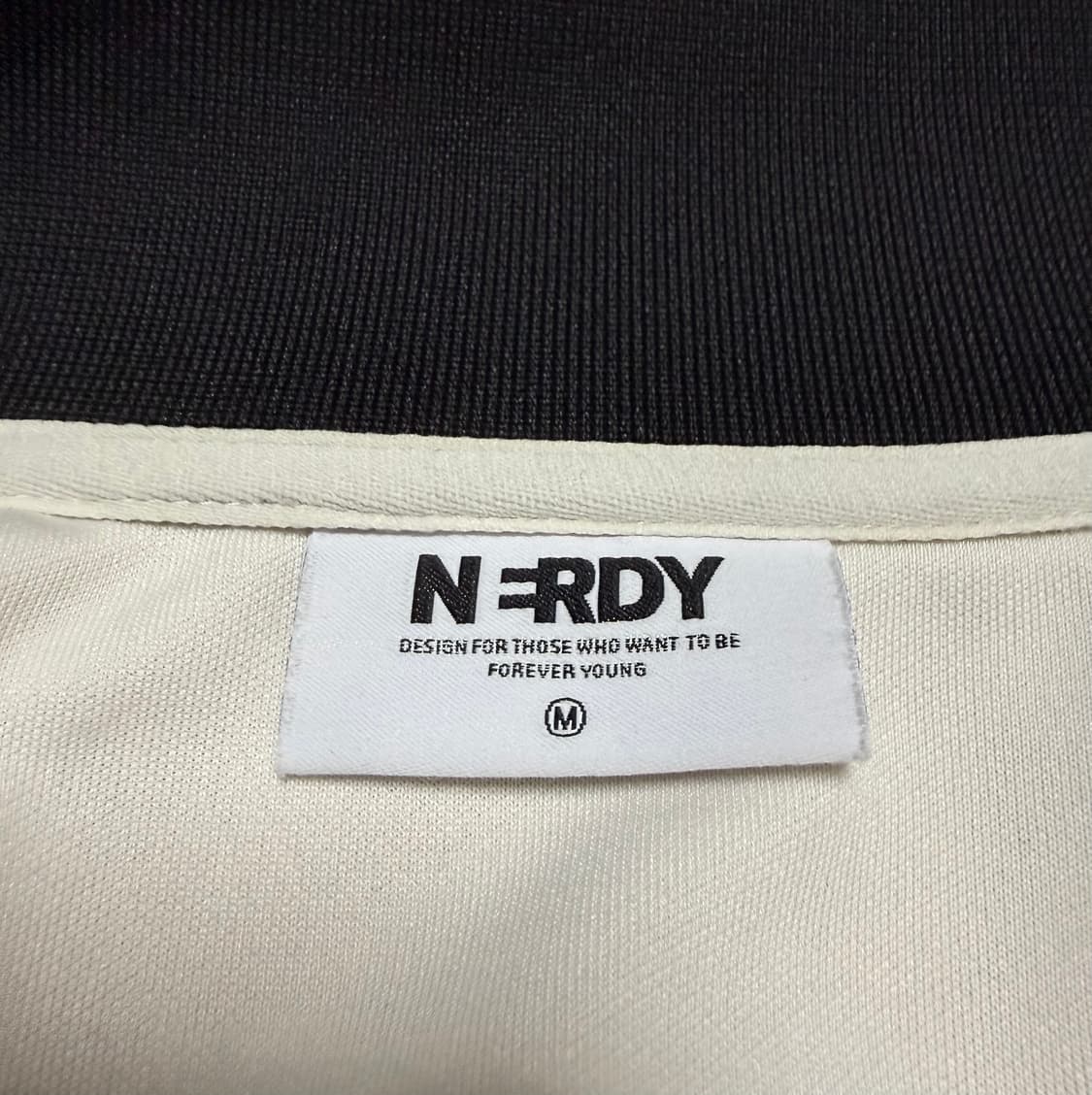 NERDY 널디 화이트 져지 상품이미지3