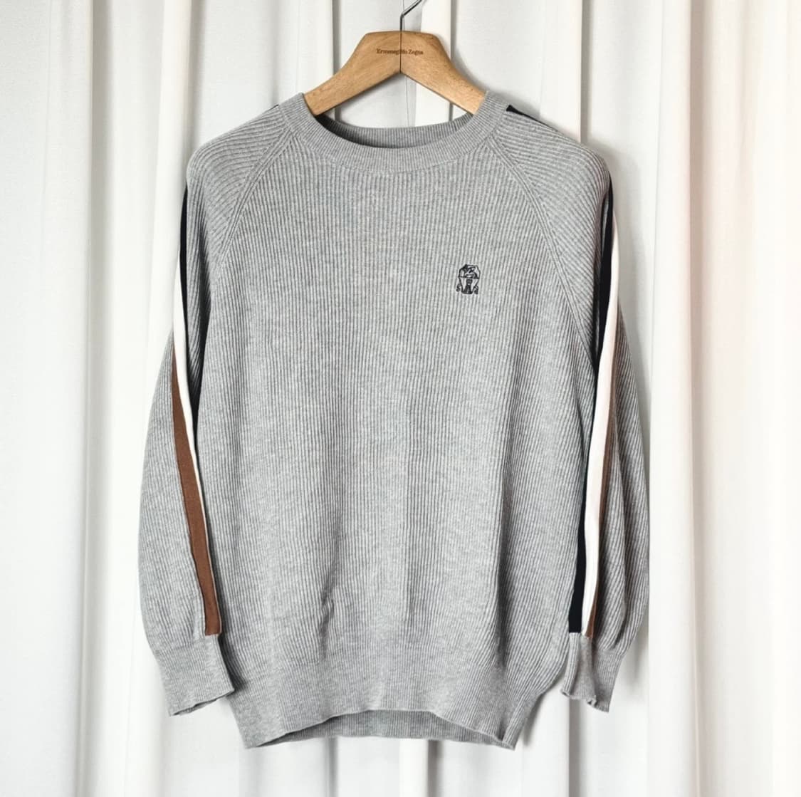 브루넬로쿠치넬리 로고 니트 50 상품이미지1