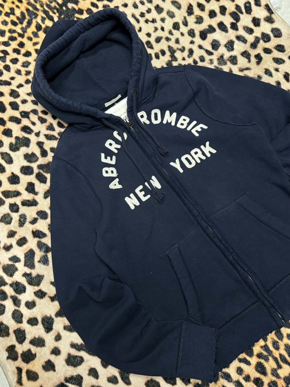 아베크롬비 헤비웨이트 후드집업 L 네이비 상품이미지2